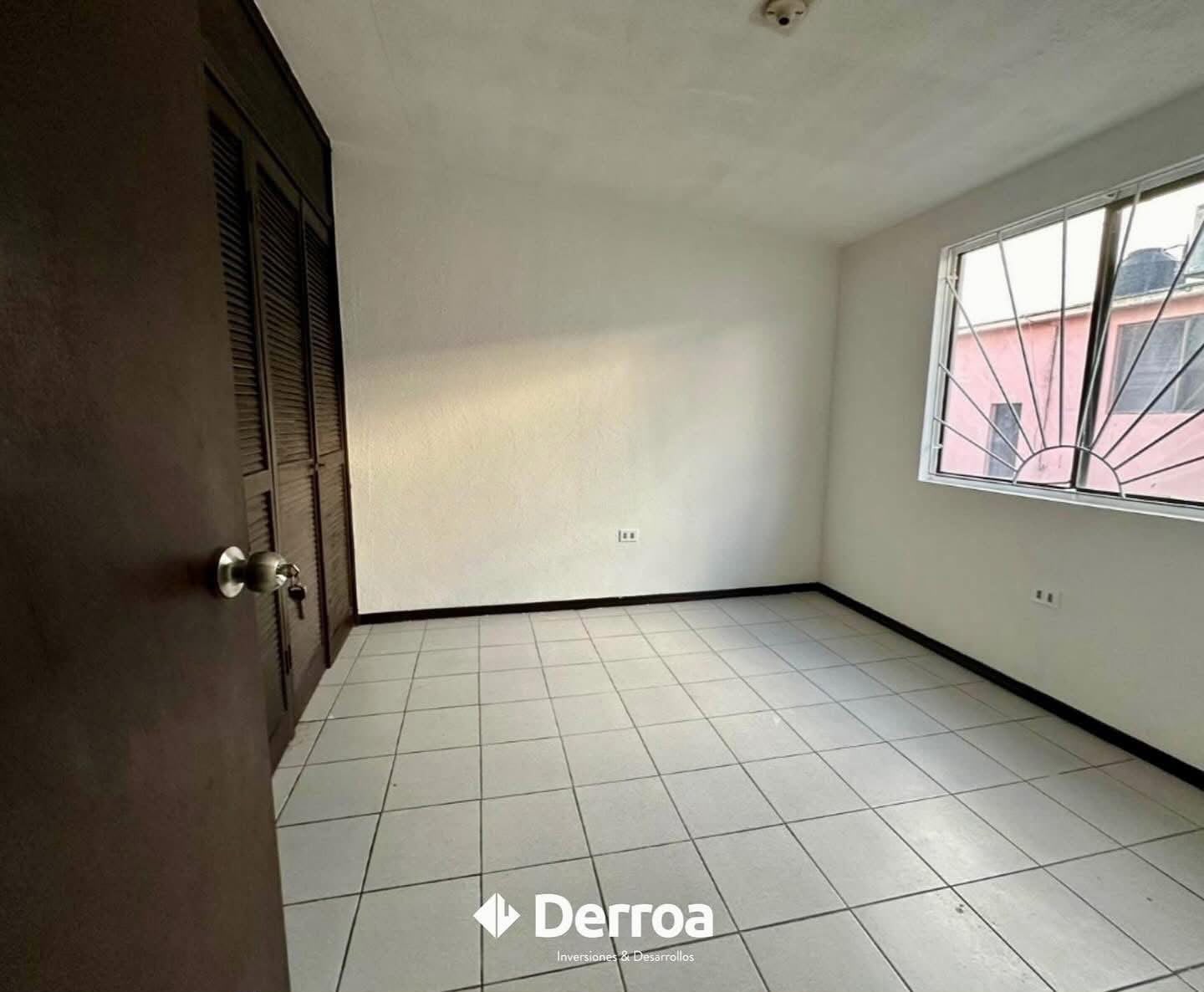 Casa Frente a Parque en Paseos de Chihuahua — foto 9